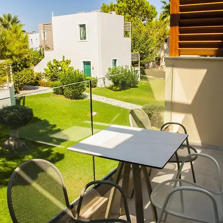 Hotel Sirios Village & 4*