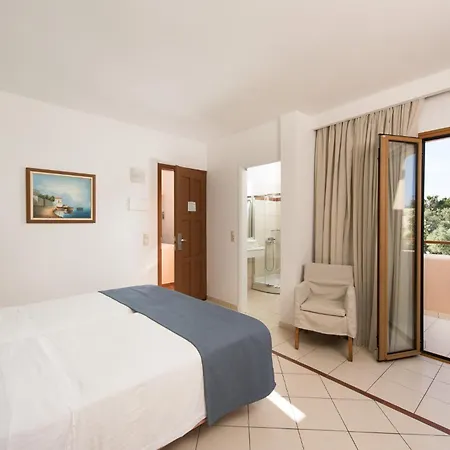 Hotel Sirios Village & Kato Daratso
