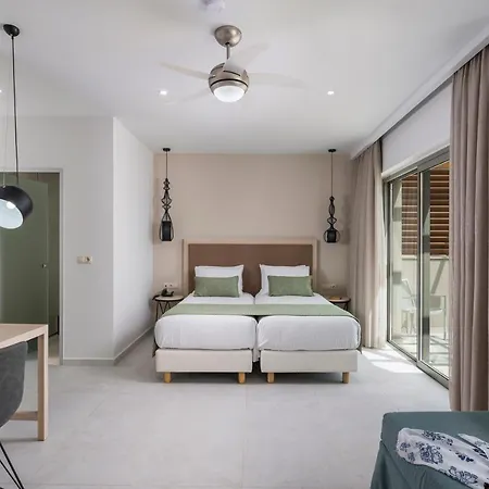 Sirios Village & 4* 카토다라초