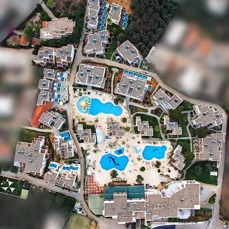Sirios Village & Hotel Kato Daratso