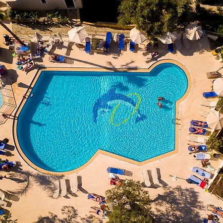 Hotel Sirios Village & Kato Daratso