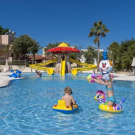 Sirios Village & Hotel 4*